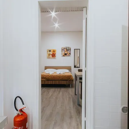 Maga Maiu Apartmán Bari