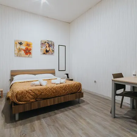 Maga Maiu Apartment Bari